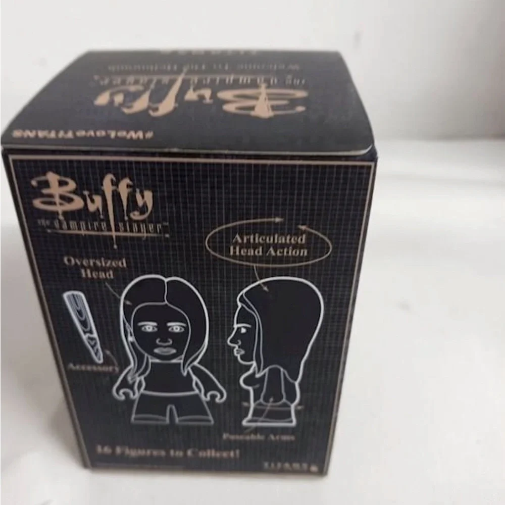 Buffy The Vampire Slayer Unopened Titans Vinyl Mystery Hellmouth Figurine Inside